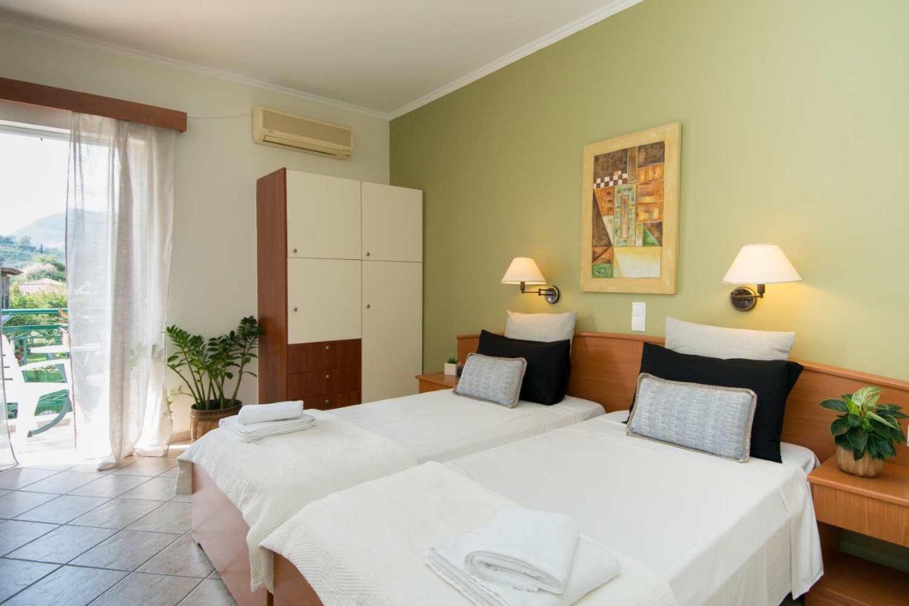 Spira Studios & Apartments In The Heart Of Лаганас Екстериор снимка