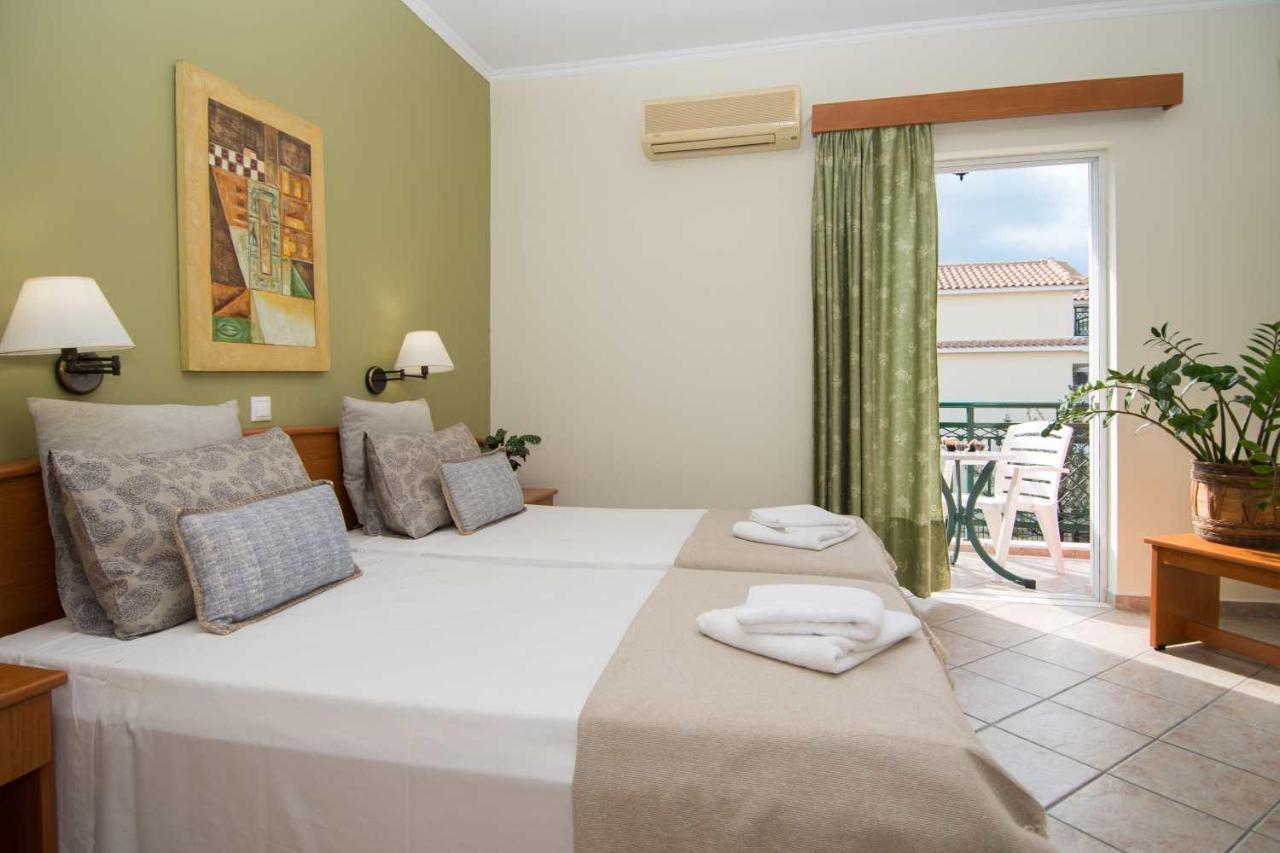 Spira Studios & Apartments In The Heart Of Лаганас Екстериор снимка